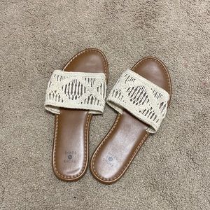 Size 8- Shade & Shore White Slip Ons